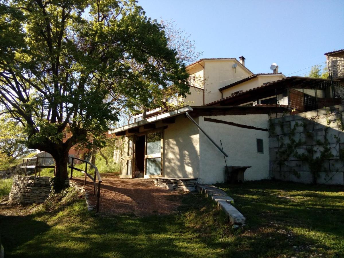 Bed & Breakfast Sentiero 54 Cantiano Екстериор снимка